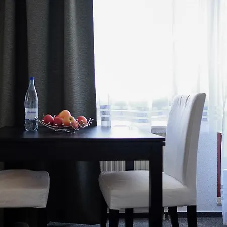 Ewa Apartment *